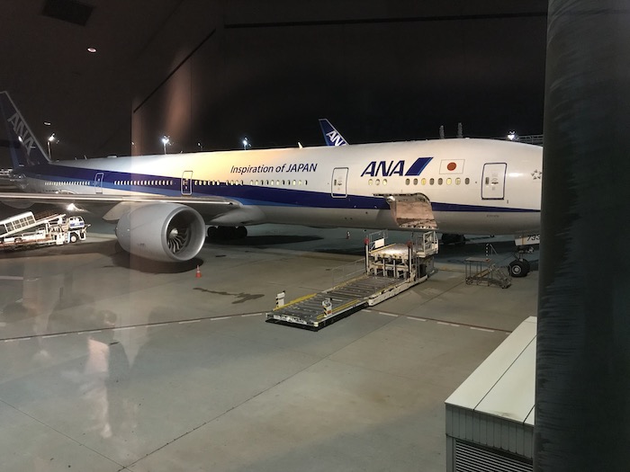 搭乗記 Ana 羽田 ロサンゼルス線エコノミークラスに乗ってみた 明日 旅に出る